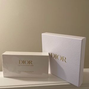 DIOR Rouge Dior Minaudiere - Lipstick Case/Clutch *2021 Holiday Limited Edition